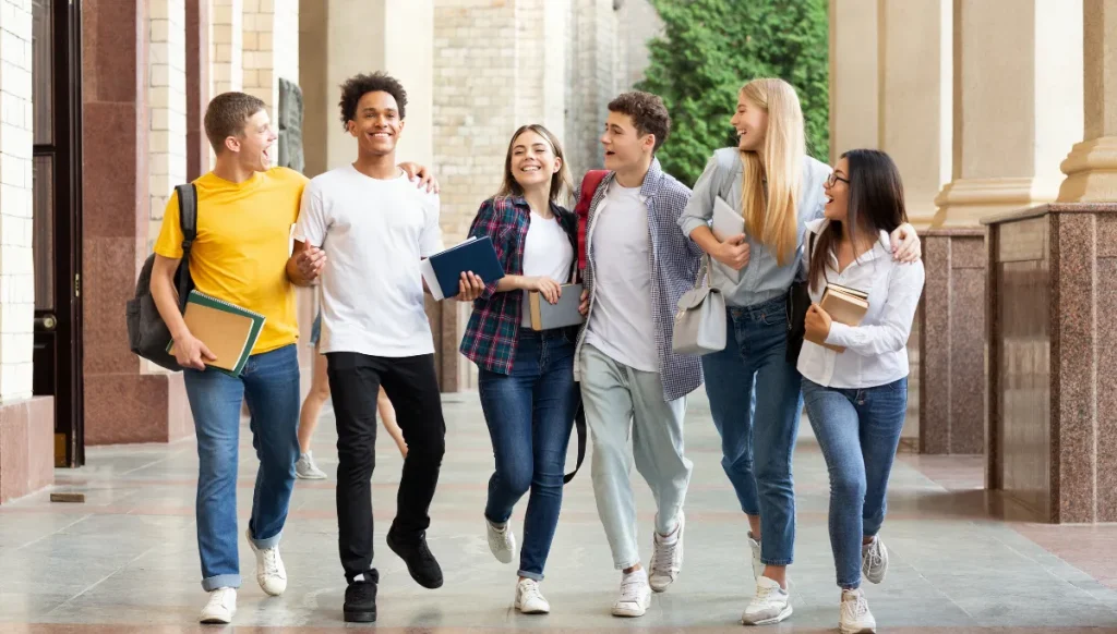 Why is Ireland a Top Study Destination for Pakistani Students